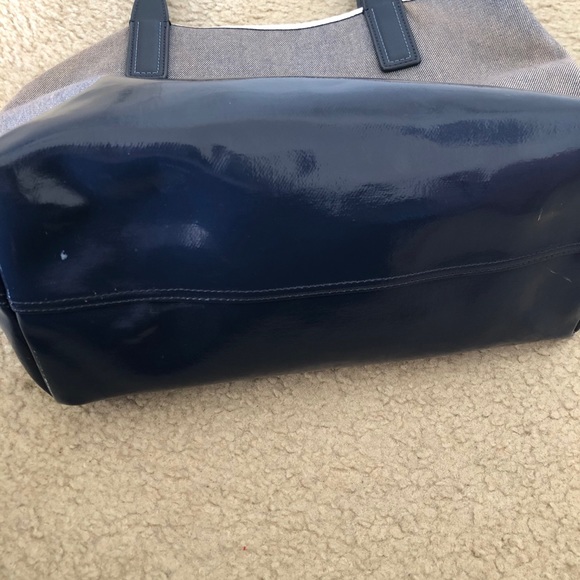 SOLD 🎉PRICE FIRM Kate Spade ♠️ Large Tote - Picture 7 of 9